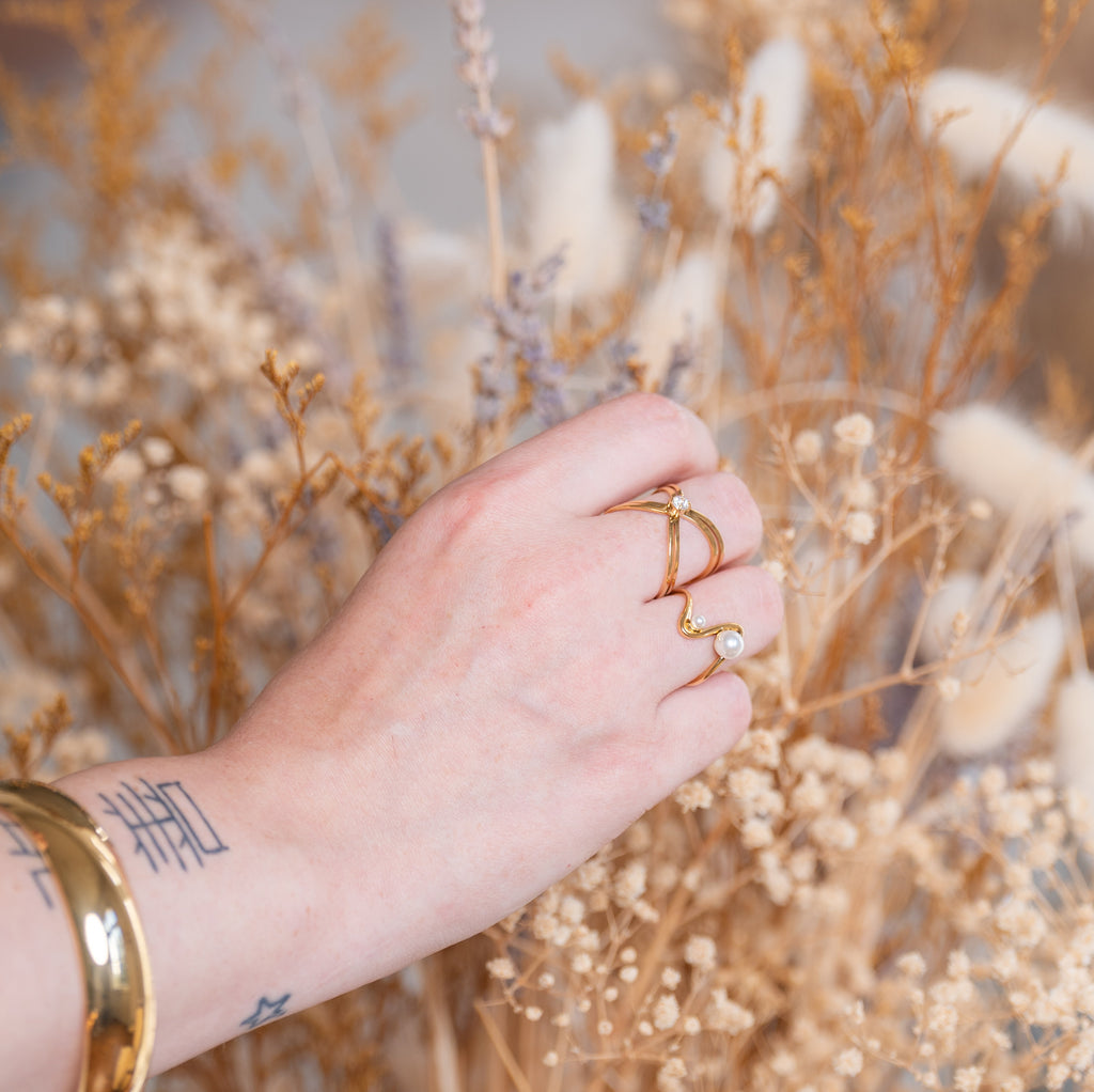 Bague NÉRÉA - Symbole de L’élégance en mouvement